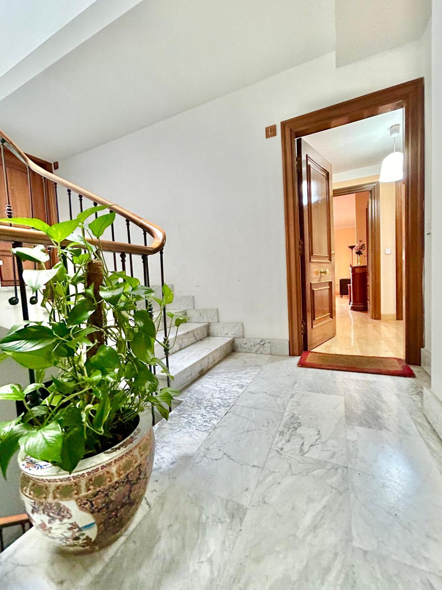 Vivienda Rectorado 2 Apartment Salamanca Bagian luar foto